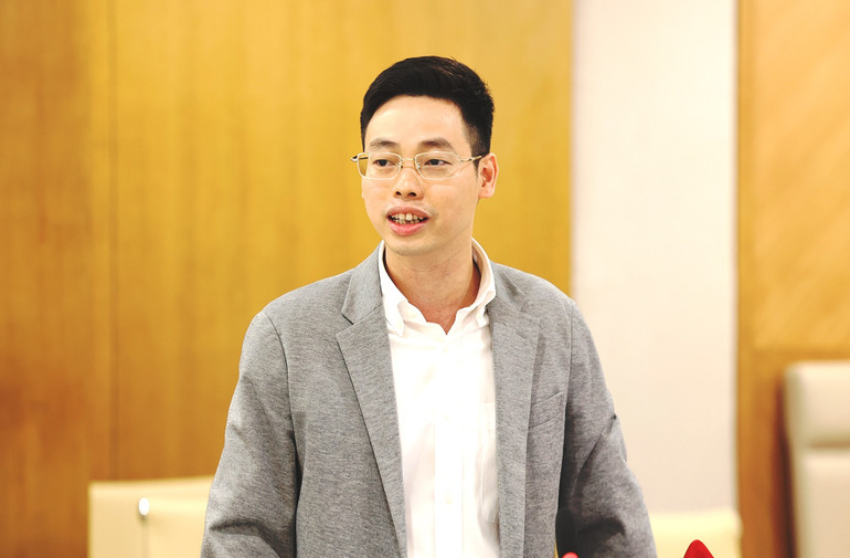 Ông Trần Quang Hưng, Phó Cục trưởng Cục An toàn thông tin, Bộ Thông tin và Truyền thông. Ông Trần Quang Hưng, Phó Cục trưởng Cục An toàn thông tin, Bộ Thông tin và Truyền thông.