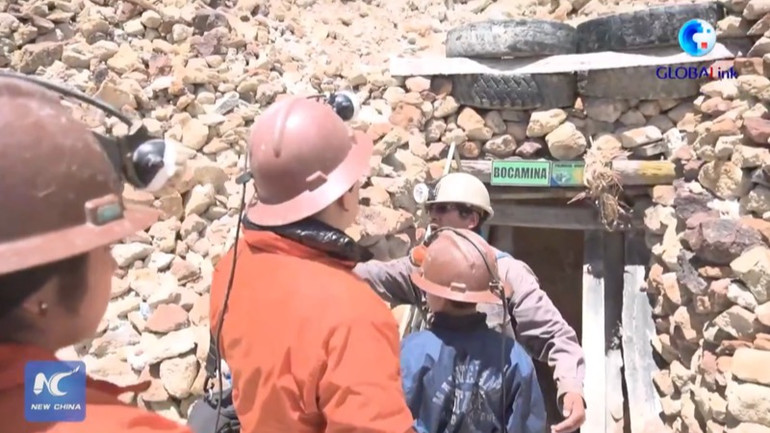 Một khu hầm mỏ ở Bolivia. (Ảnh minh họa: Tân Hoa xã)