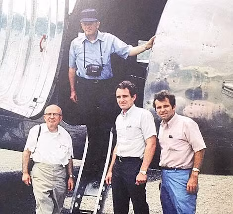 Đoàn nghị sĩ Mỹ đi điều tra chuồng cọp Côn Đảo, tháng 6 năm 1970.