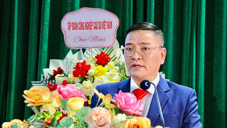 Ông Nguyễn Công Tám, Tổng Giám đốc Công ty cổ phần cao-su Điện Biên, thông tin về kết quả sản xuất, kinh doanh của công ty trong năm 2024.