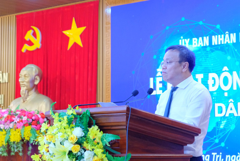 Phó Chủ tịch Ủy ban nhân dân tỉnh Quảng Trị Lê Đức Tiến khẳng định quyết tâm của tỉnh trong việc ứng dụng công nghệ hiện đại để phục vụ mọi tầng lớp nhân dân.