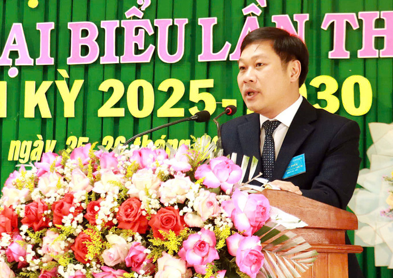 Bí thư Huyện ủy Hải Lăng Nguyễn Khánh Vũ phát biểu chỉ đạo tại đại hội.