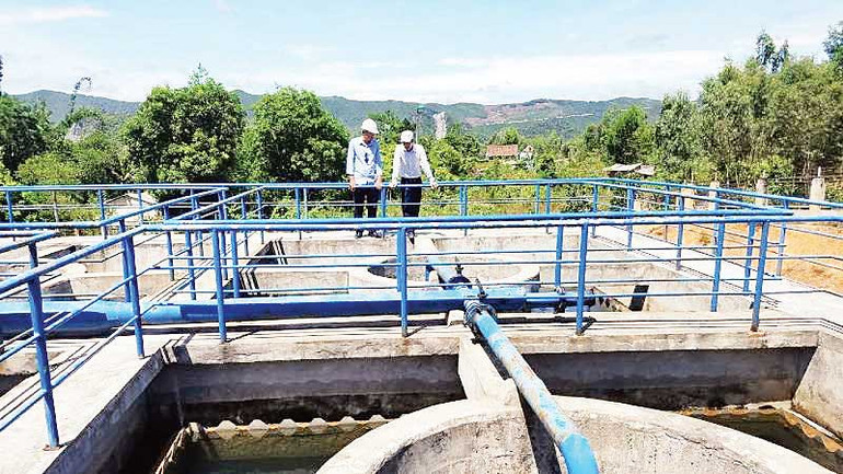 Hệ thống xử lý nước thô của công trình nước sạch Mai Hóa, huyện Tuyên Hóa, tỉnh Quảng Bình. Hệ thống xử lý nước thô của công trình nước sạch Mai Hóa, huyện Tuyên Hóa, tỉnh Quảng Bình.