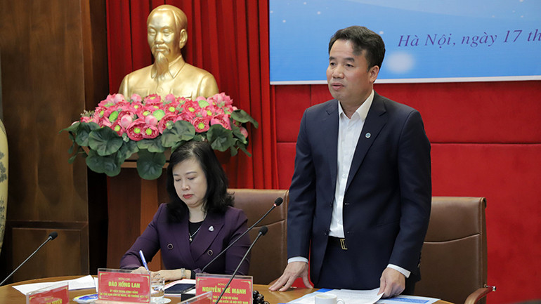 Tổng Giám đốc Bảo hiểm xã hội Việt Nam Nguyễn Thế Mạnh phát biểu tại hội nghị. (Ảnh: Tâm Trung) Tổng Giám đốc Bảo hiểm xã hội Việt Nam Nguyễn Thế Mạnh phát biểu tại hội nghị. (Ảnh: Tâm Trung)