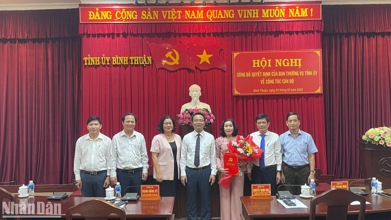 Đồng chí Nguyễn Thị Toàn Thắng bổ nhiệm giữ chức Phó Trưởng Ban Tuyên giáo và Dân vận Tỉnh ủy.