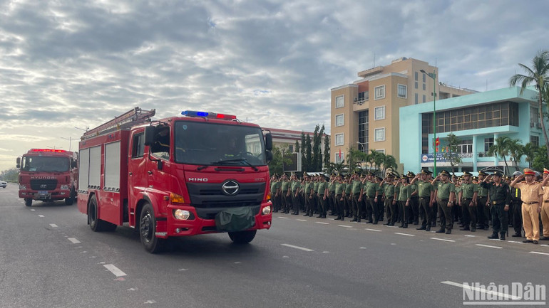 Công an quyết tâm cháy nổ nghiêm trọng xảy ra trên địa bàn.