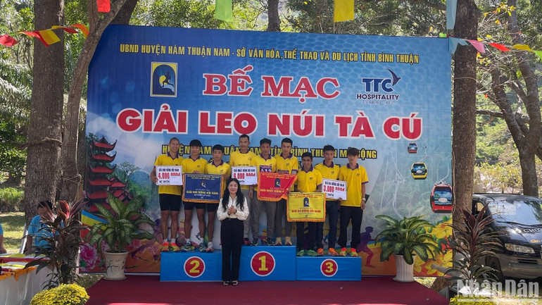 Các vận động viên đạt thành tích tốt nhất. Các vận động viên đạt thành tích tốt nhất.