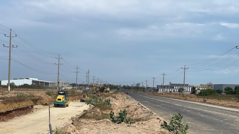 Hạ tầng Khu công nghiệp Hàm Kiệm II đầu tư hạ tầng khoảng 50%.