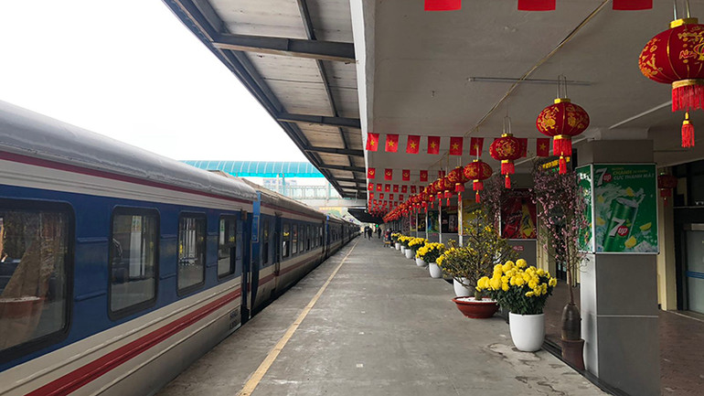 Ga Hà Nội trang trí đậm sắc xuân dịp Tết Ất Tỵ