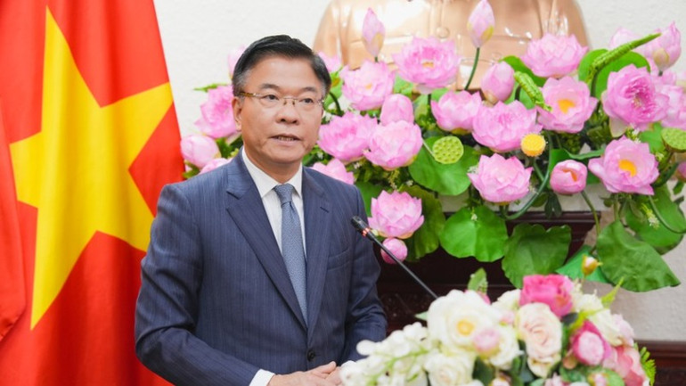 Phó Thủ tướng Lê Thành Long phát biểu giao nhiệm vụ cho tân Thứ trưởng Nguyễn Thanh Tú. (Ảnh: THU HẰNG)