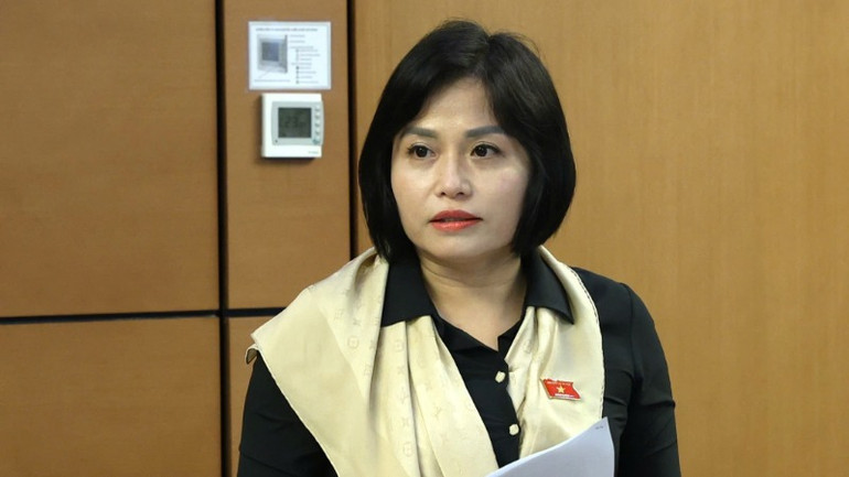 Đại biểu Thái Quỳnh Mai Dung (đoàn Vĩnh Phúc). (Ảnh: quochoi.vn)
