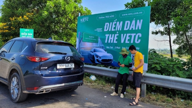 Việc thực hiện định danh, xác thực tài khoản giao thông khá nhanh chóng có thể thực hiện bất cứ đâu trên điện thoại thông minh.