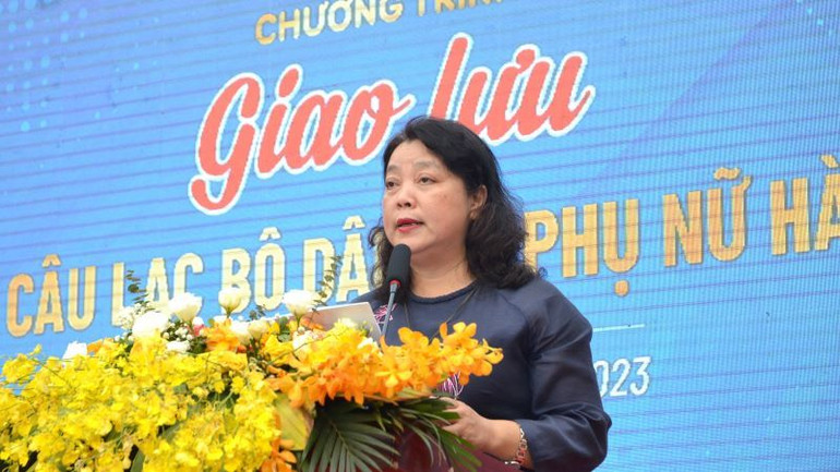 Phó Chủ tịch Thường trực Hội Liên hiệp Phụ nữ thành phố Hà Nội Nguyễn Thị Thu Thủy phát biểu tại chương trình.