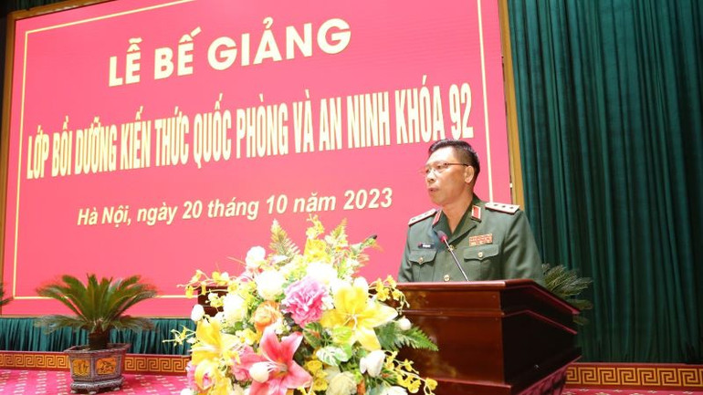 Thượng tướng Trần Việt Khoa phát biểu ý kiến tại buổi lễ.