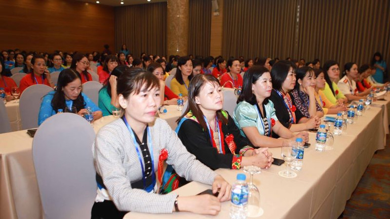 Chủ tịch Hội Phụ nữ cơ sở giỏi toàn quốc năm 2023 tham dự chương trình.