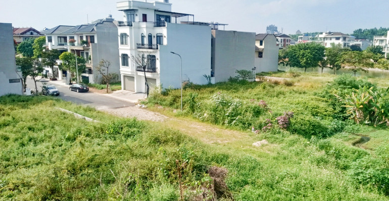 Tỉnh Thái Nguyên đang xem xét tính lại giá đất tại khu đô thị hồ Xương Rồng để tháo gỡ khó khăn, vướng mắc của dự án.