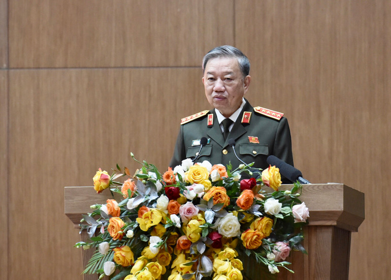 Đại tướng Tô Lâm, Bộ trưởng Công an chủ trì hội nghị. (Ảnh: Trần Hải)