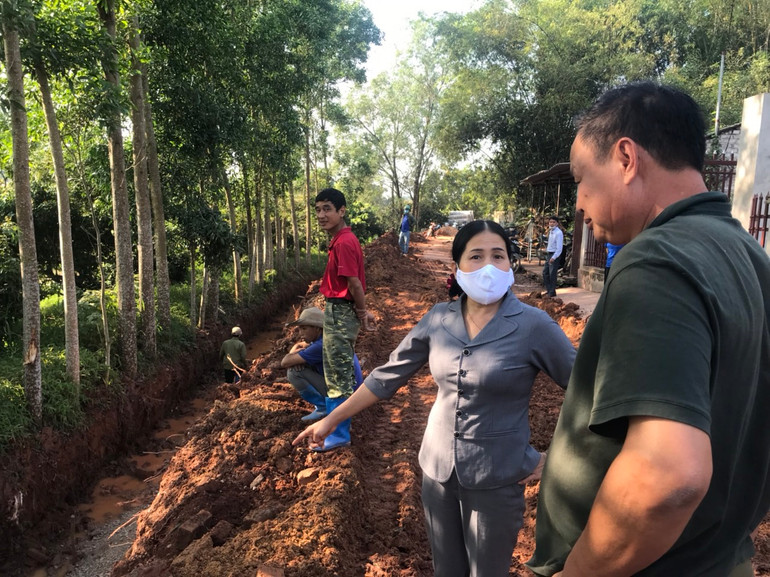 Nhờ thực hiện tốt công tác tuyên truyền, vận động, dự án mở rộng tuyến đường liên xã Tân Hiệp - Đồng Lạc được triển khai nhanh chóng.