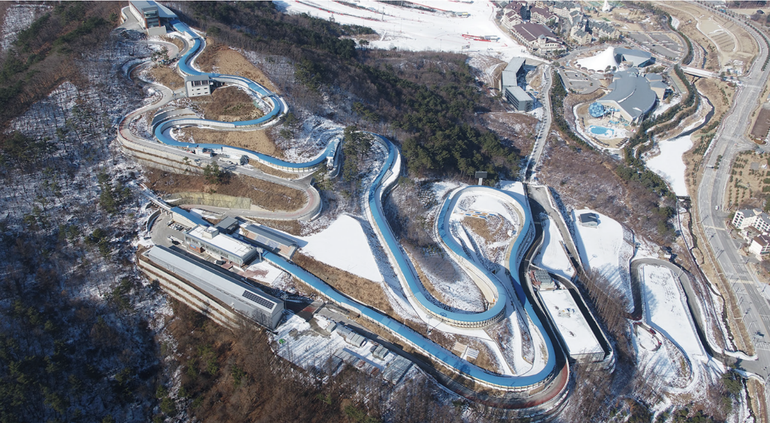 Các khu thi đấu với quy mô ấn tượng đã sẵn sàng chào đón VĐV cùng khán giả tới tranh tài và cổ vũ tại Thế vận hội Trẻ tới.