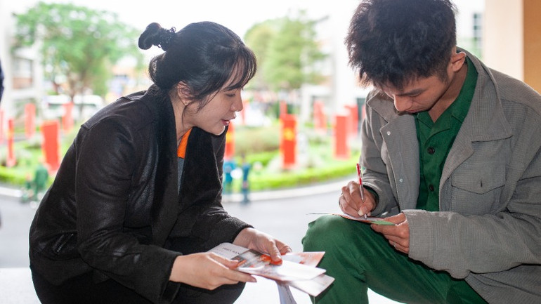 Các doanh nghiệp giới thiệu việc làm cho quân nhân xuất ngũ năm 2025.