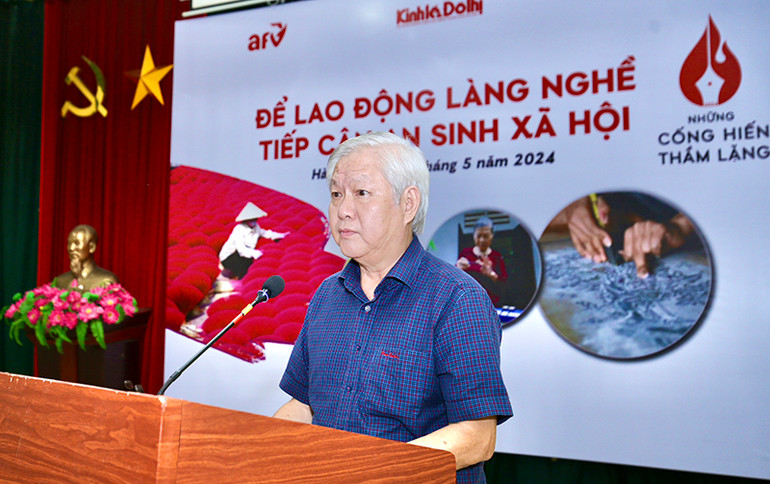 Chủ tịch Hội đồng quản lý Quỹ Hỗ trợ chương trình, dự án an sinh xã hội Việt Nam Tạ Việt Anh chia sẻ tại tọa đàm. (Ảnh: DUY KHÁNH) Chủ tịch Hội đồng quản lý Quỹ Hỗ trợ chương trình, dự án an sinh xã hội Việt Nam Tạ Việt Anh chia sẻ tại tọa đàm. (Ảnh: DUY KHÁNH)