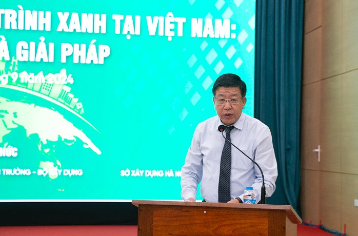 Phó Chủ tịch Ủy ban nhân dân Thành phố Hà Nội chia sẻ thông tin tại diễn đàn.