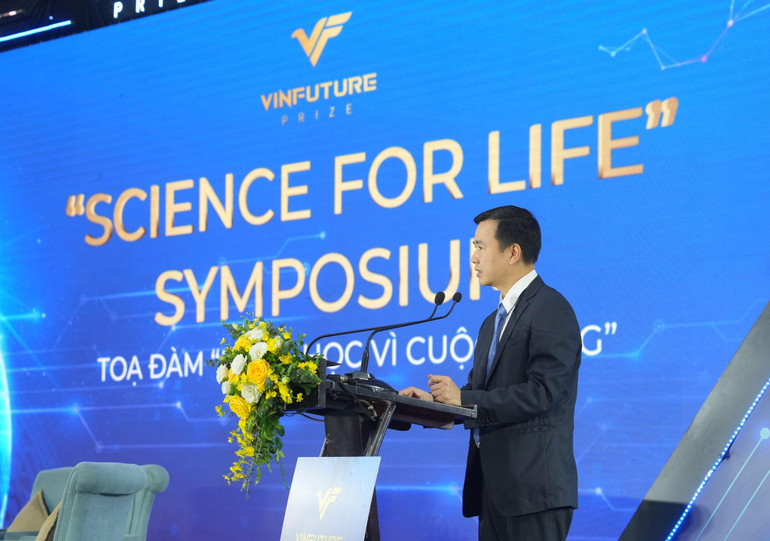 Thứ trưởng Khoa học - Công nghệ Bùi Thế Duy phát biểu.