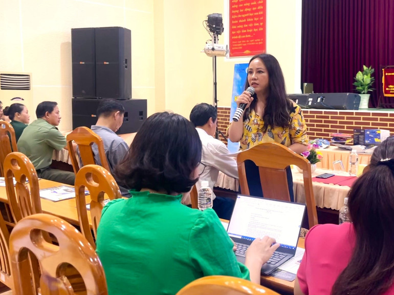 Đại diện Tổ chức di cư Quốc tế (IOM) tại Việt Nam thông tin về chính sách bảo vệ biên giới và công tác phòng, chống di cư trái phép của Chính phủ Australia.