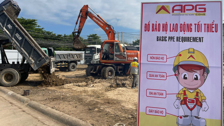 Các đơn vị đang đẩy nhanh tiến độ đền bù giải phóng mặt bằng đối với phần diện tích còn lại để sớm triển khai giai đoạn 2.