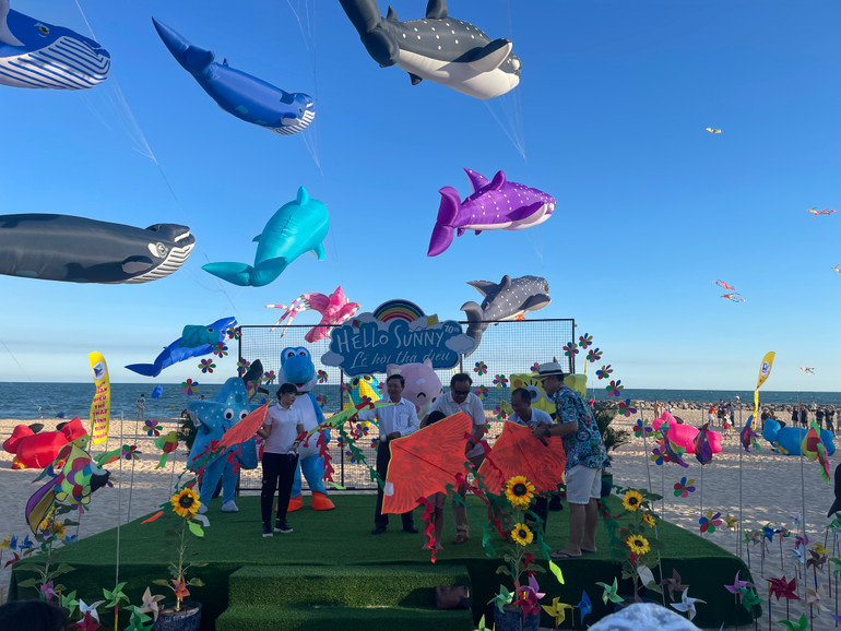 Lễ hội được tổ chức định kỳ hàng năm