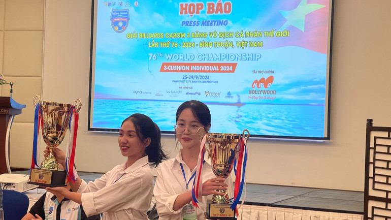 Chiếc cúp vô địch