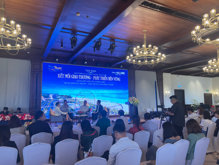 Tọa đàm thu hút nhiều doanh nghiệp du lịch tham dự.