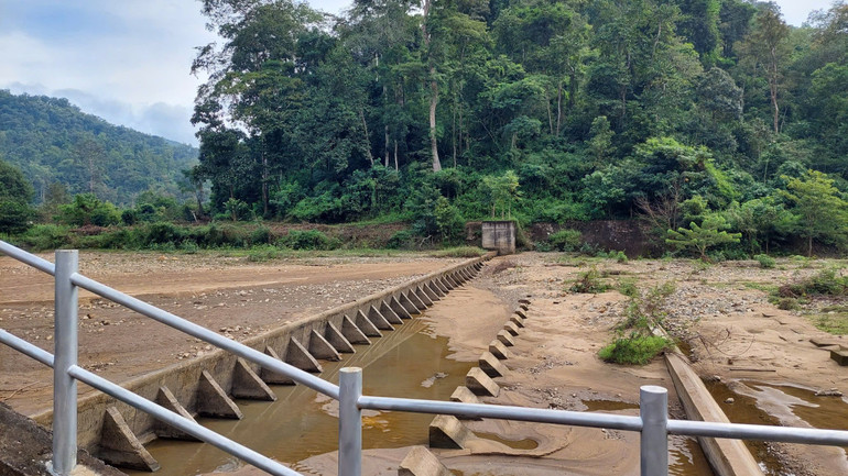 Bảo đảm nguồn nước cung cấp cho vùng đồng bào dân tộc thiểu số.