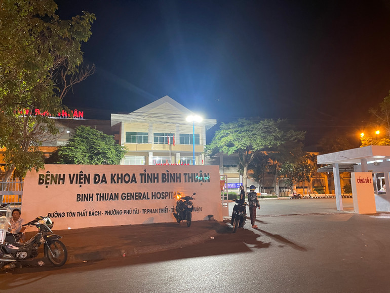 Có 20 ca đưa lên bệnh viện đa khoa tỉnh cấp cứu.