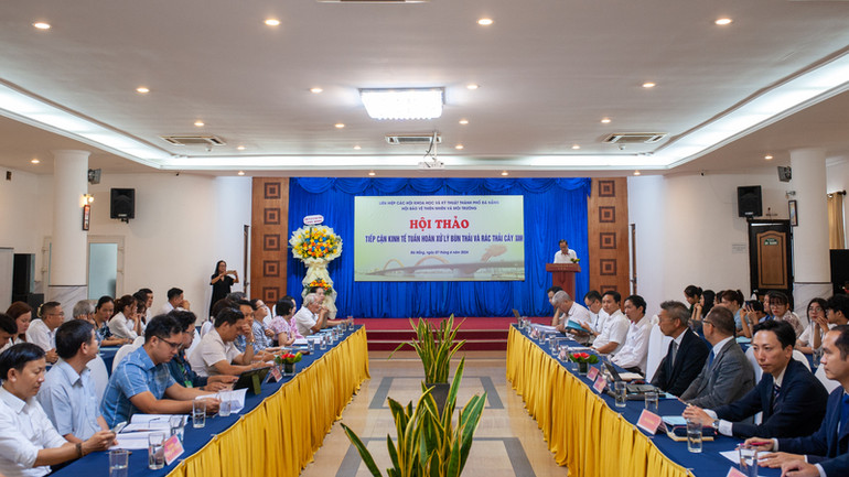 Quang cảnh hội thảo.