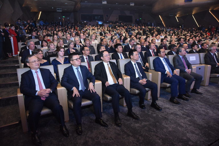 Các đại biểu tham dự Lễ trao Giải thưởng VinFuture 2024.