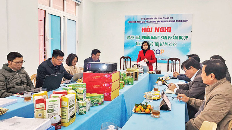 Tỉnh Quảng Trị hiện có 136 sản phẩm OCOP. Tỉnh Quảng Trị hiện có 136 sản phẩm OCOP.