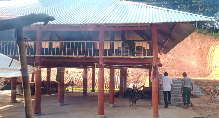 Đã có hàng trăm ngôi nhà mới chắc chắn được làm xong trên địa bàn tỉnh Thái Nguyên thay thế những ngôi nhà tạm.