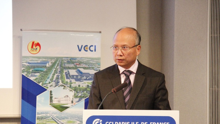 Đại sứ Đinh Toàn Thắng mong muốn các doanh nghiệp của Việt Nam cũng sẽ tận dụng thật tốt những cơ hội từ Hiệp định thương mại tự do Việt Nam-EU. (Ảnh: MINH DUY)