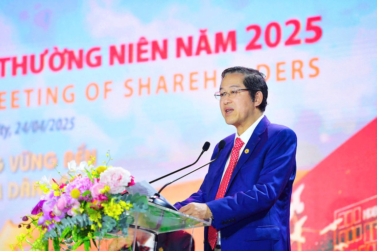 Quyền Tổng Giám đốc HDBank Phạm Quốc Thanh. Quyền Tổng Giám đốc HDBank Phạm Quốc Thanh.