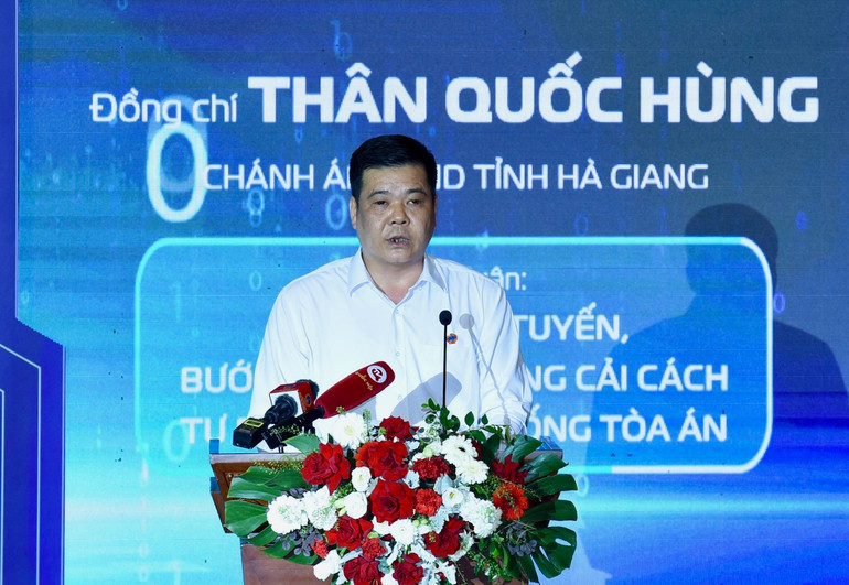 Chánh án Toà án nhân dân tỉnh Hà Giang phát biểu