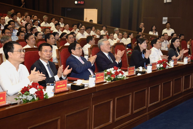 Thủ tướng Phạm Minh Chính dự Hội nghị giới thiệu mô hình chuyển đổi số thành công cấp bộ, ngành.