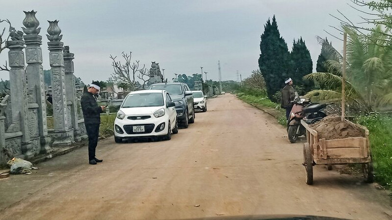 Huy động nguồn lực xã hội, các nghĩa trang trên địa bàn thành phố Thái Nguyên được xây dựng khang trang, sạch đẹp.