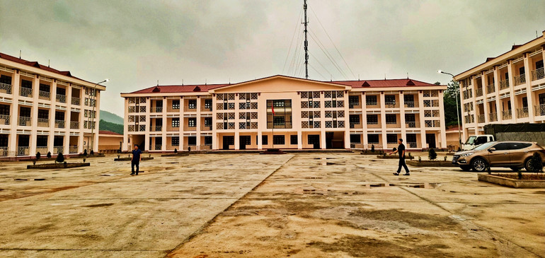 Trường Trung học phổ thông Đội Cấn được thành lập, giảm tải cho các trường lân cận và tăng tỷ lệ tuyển sinh vào lớp 10 ở huyện Đại Từ.