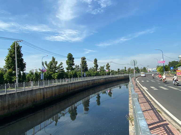 Quận Bình Tân chỉnh trang đô thị hai bên kênh Nước đen.