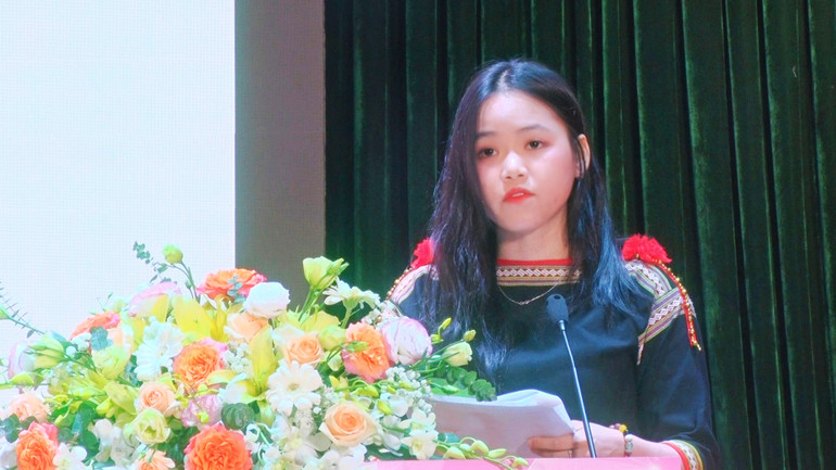 Các bạn sinh viên dân tộc thiểu số có nhiều sáng kiến hay, cách làm sáng tạo thay đổi “nếp nghĩ, cách làm” xóa bỏ định kiến giới.