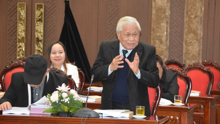 Nhà thơ Vũ Quần Phương chia sẻ sâu sắc về nhà văn hóa Nguyễn Đình Thi. Nhà thơ Vũ Quần Phương chia sẻ sâu sắc về nhà văn hóa Nguyễn Đình Thi.