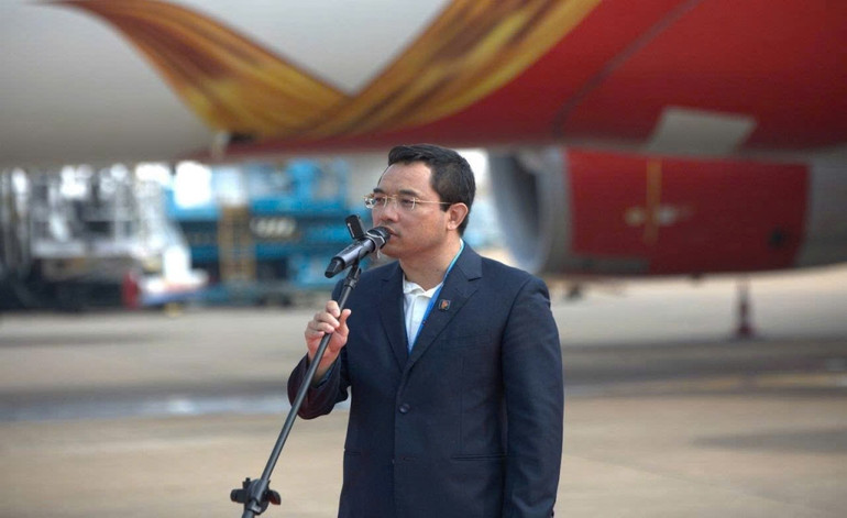 Ông Nguyễn Văn Học, Tổng giám đốc Petrolimex Aviation phát biểu. Ông Nguyễn Văn Học, Tổng giám đốc Petrolimex Aviation phát biểu.