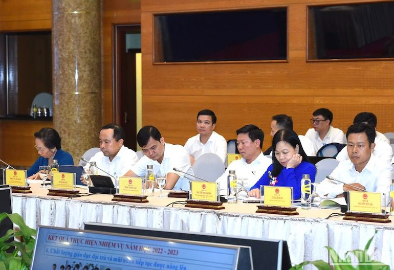 Đại biểu dự Hội nghị. Đại biểu dự Hội nghị.