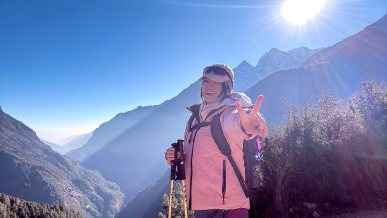 Người phụ nữ đã mạnh mẽ truyền đi thông điệp về niềm hy vọng và nhân văn trong cuộc sống.